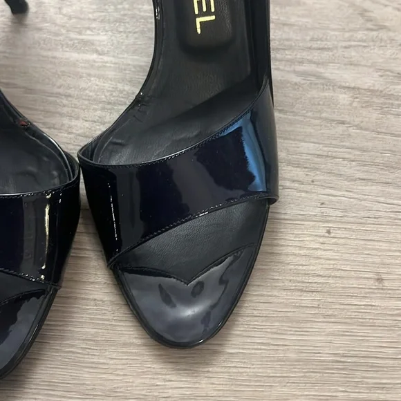 CHANEL - stiletto/pump black women size EU41 - Picture 2 of 9